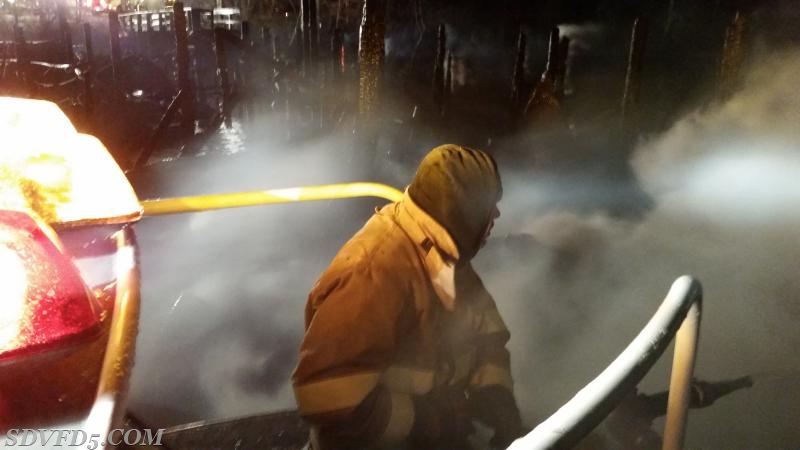 Boat 5 on marina fire in Virginia